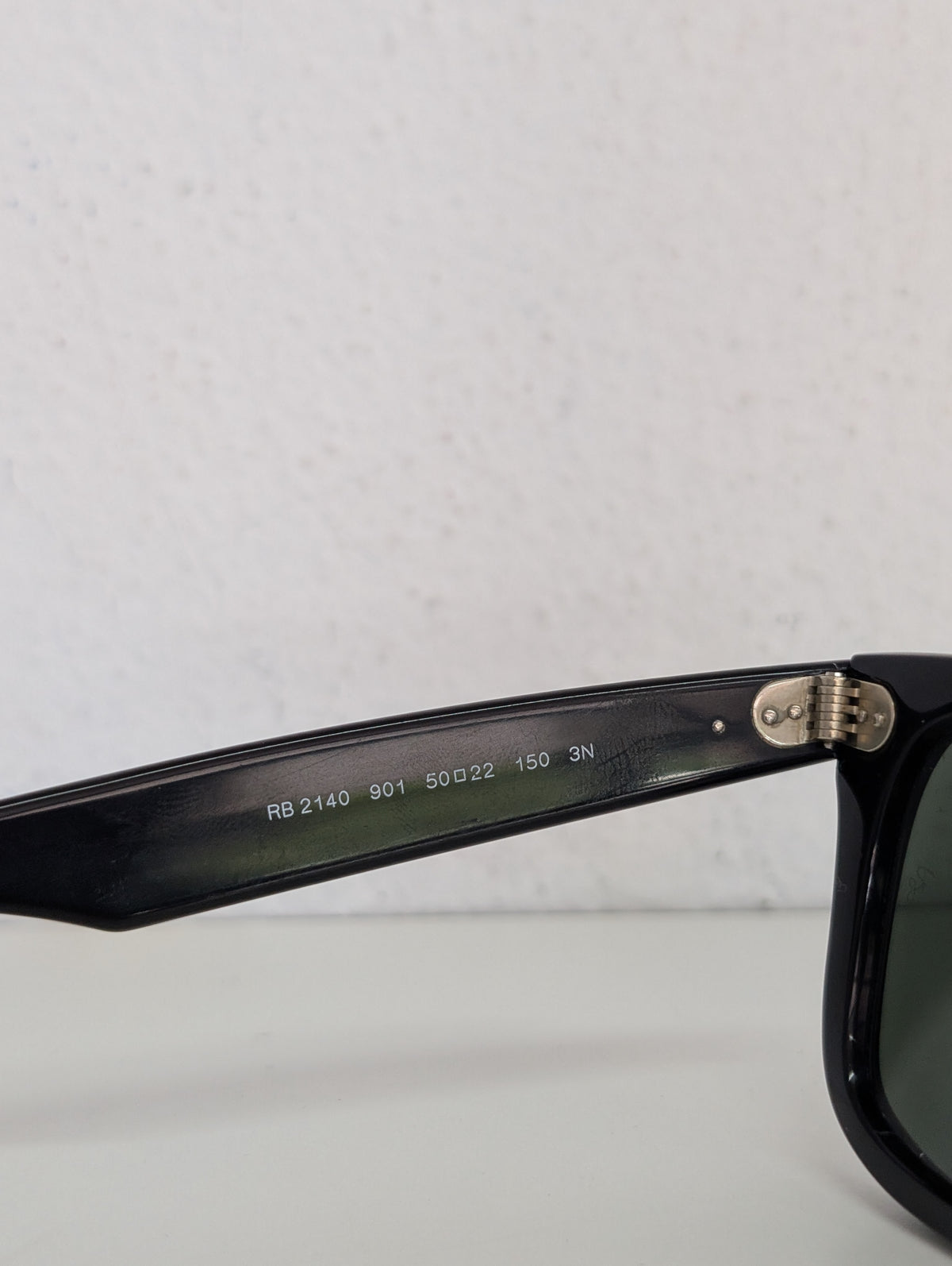 Ray Ban Black Wayfarer Classic Sunglasses
