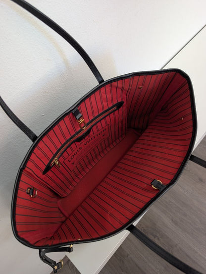 Louis Vuitton Neverfull World Tour Bag