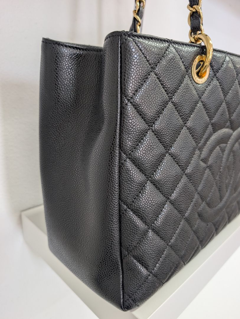 Chanel Caviar Leather Grand Shopping Tote