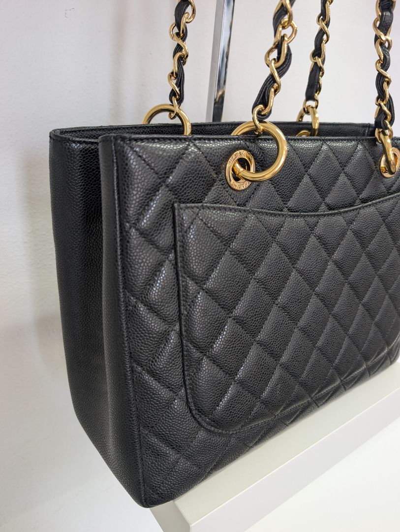 Chanel Caviar Leather Grand Shopping Tote