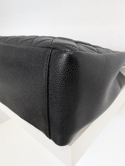 Chanel Caviar Leather Grand Shopping Tote