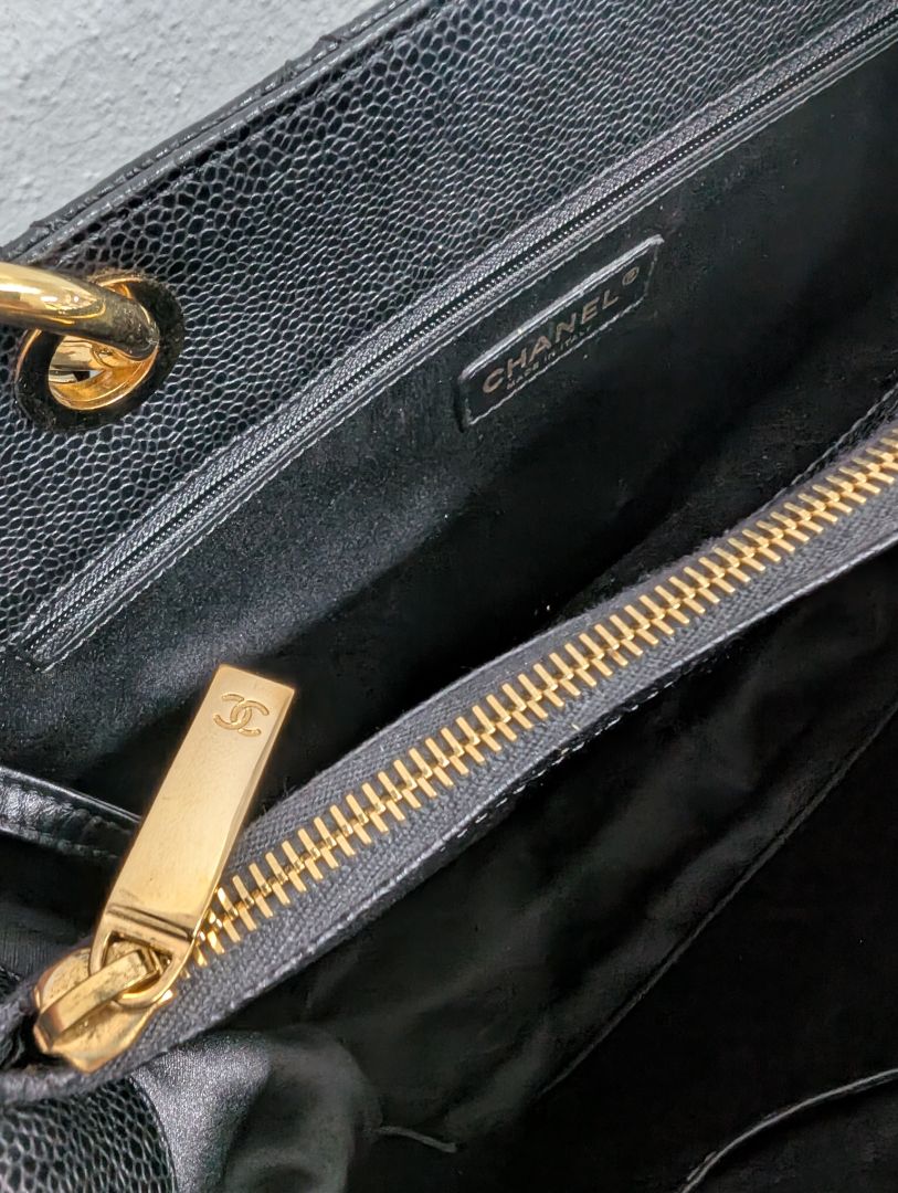 Chanel Caviar Leather Grand Shopping Tote