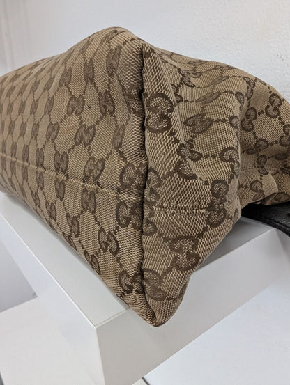 Gucci GG Hobo Shoulder Bag