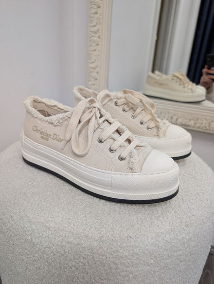 Christian Dior Walk'n'Dior Sneakers. Size 36.5.