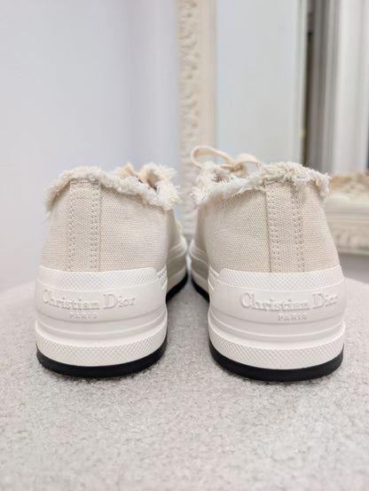 Christian Dior Walk'n'Dior Sneakers. Size 36.5.