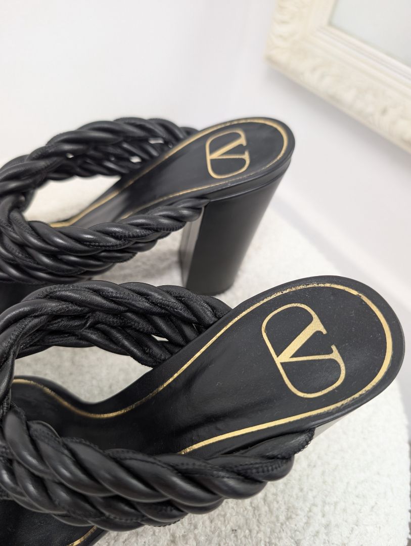 Valentino Rope Slide Mule. Size 38.