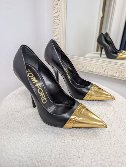 Tom Ford Gold Plate Point Stiletto High Heels. Size 37.