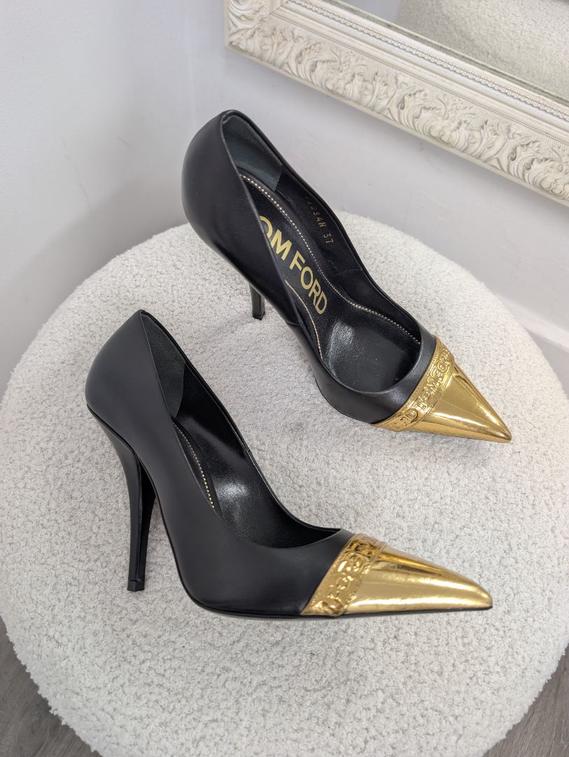 Tom Ford Gold Plate Point Stiletto High Heels. Size 37.