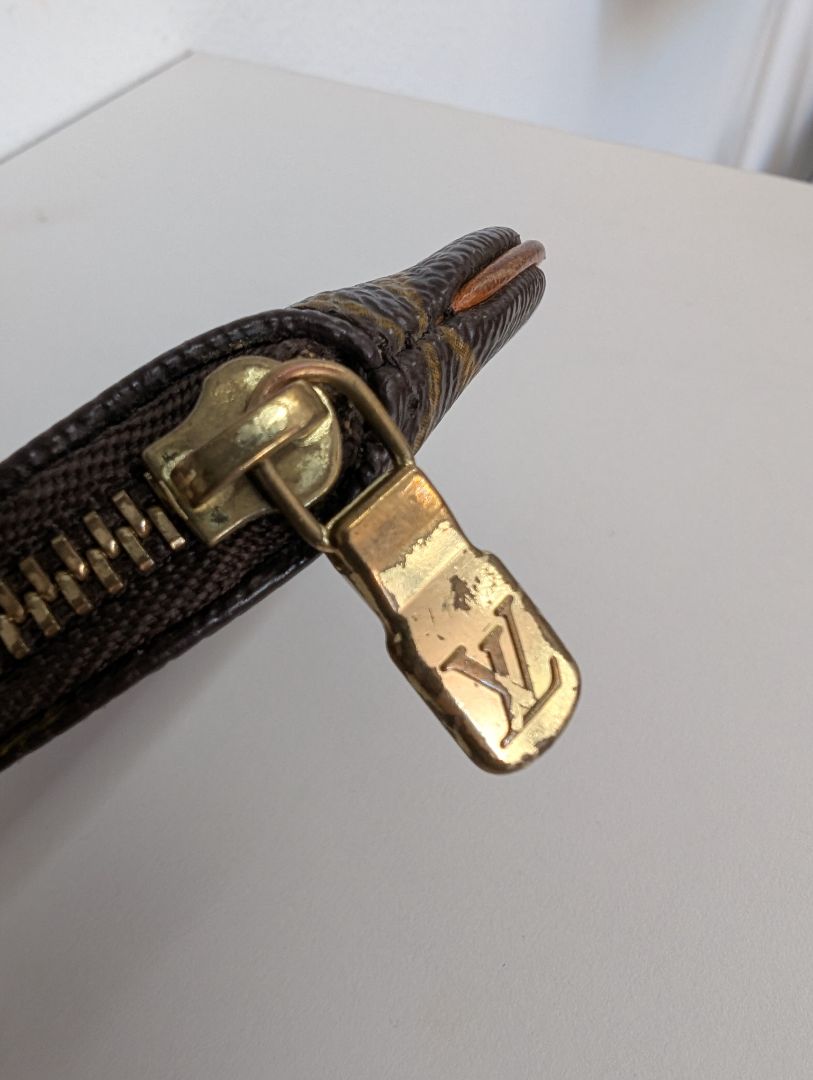 Louis Vuitton Monogram Round Coin Purse