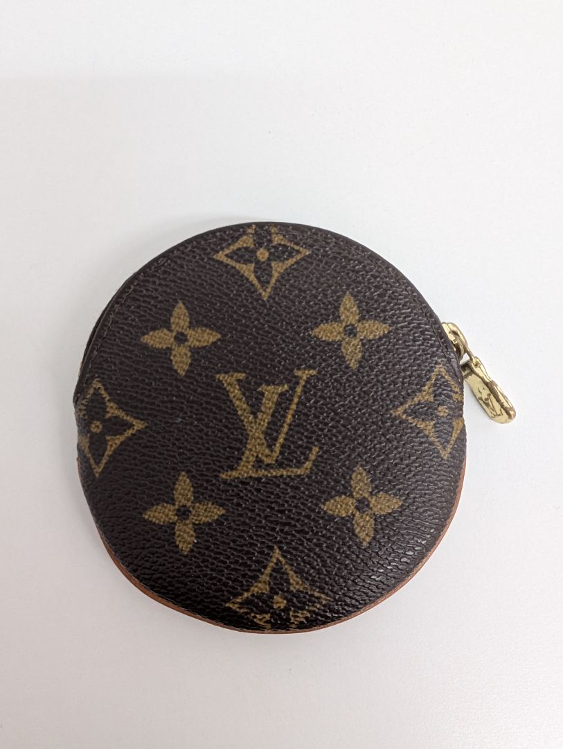 Louis Vuitton Monogram Round Coin Purse