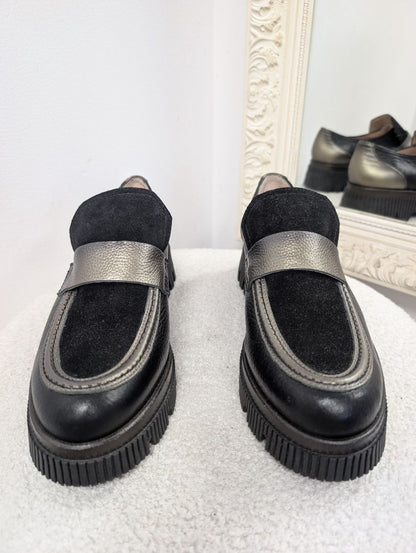 Hispanitas Platform Brogues. Size 39.