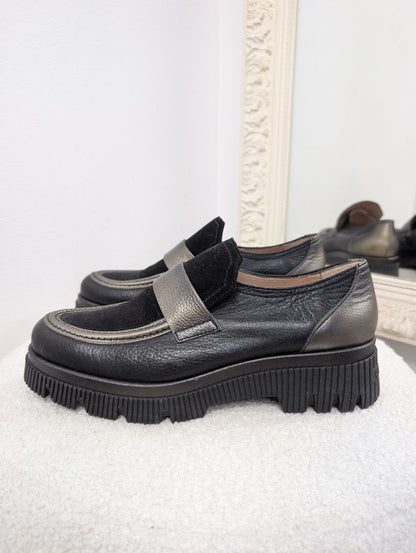 Hispanitas Platform Brogues. Size 39.