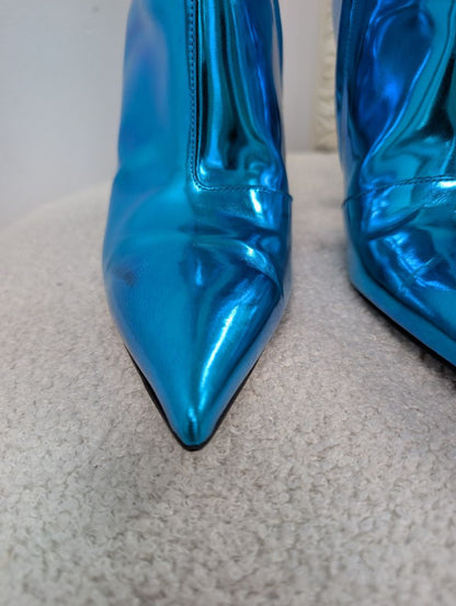 Balenciaga Knife Stiletto Boots Metallic Blue. Size 37.