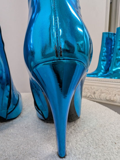 Balenciaga Knife Stiletto Boots Metallic Blue. Size 37.