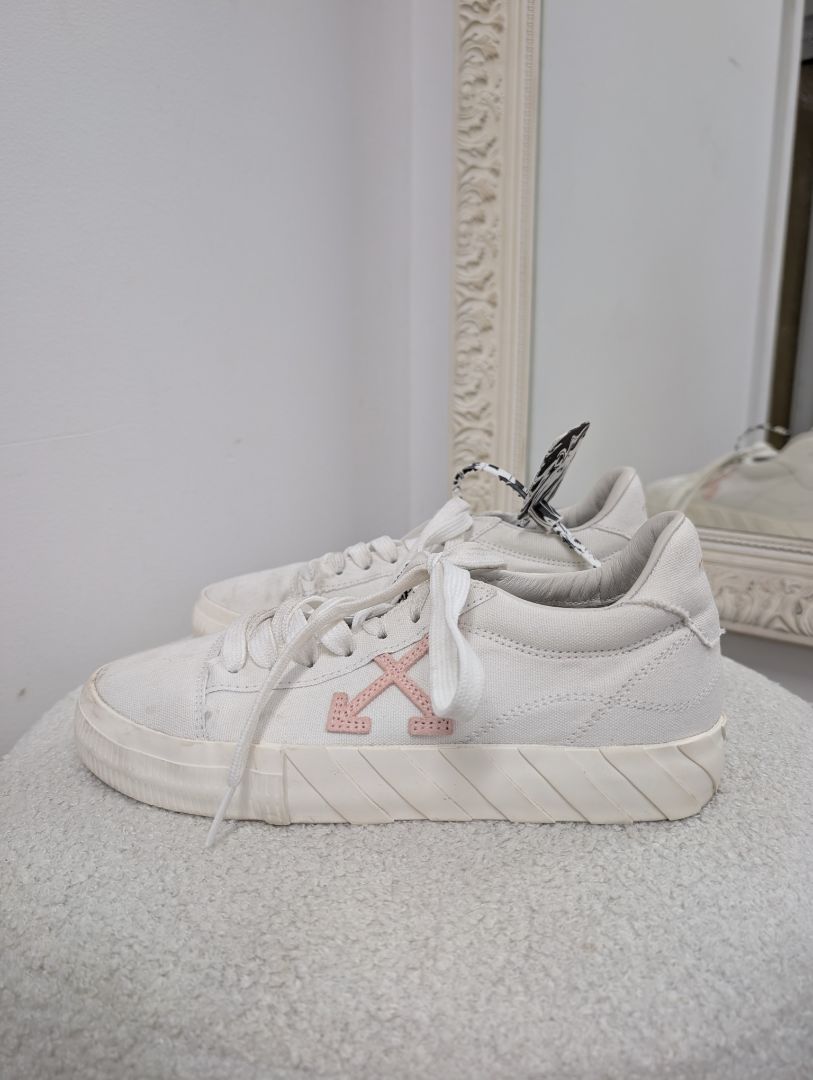 Off White Vulcanized Eco Canvas Sneaker. Size 39.