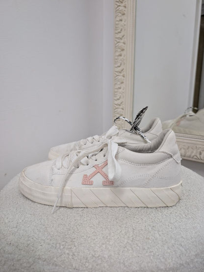 Off White Vulcanized Eco Canvas Sneaker. Size 39.