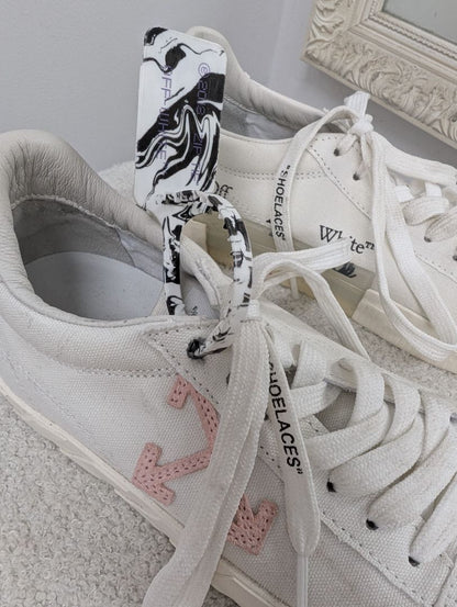 Off White Vulcanized Eco Canvas Sneaker. Size 39.