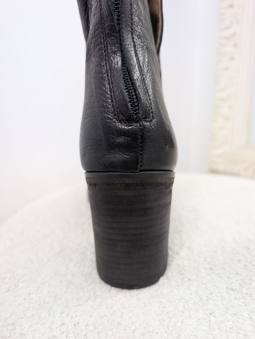Nylon Black Leather Ankle Boots. Size 40.