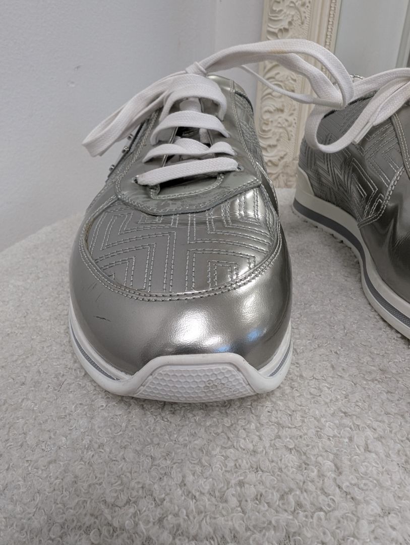 Versace Metallic Silver Leather Sneakers. Size 40.