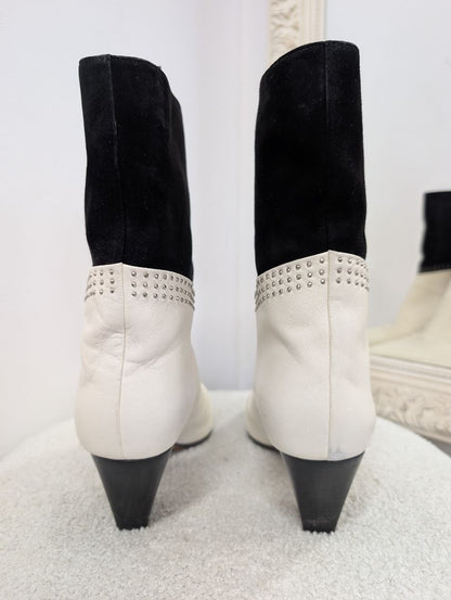 Jimmy Choo Bear Ankle Boots. Size 39.