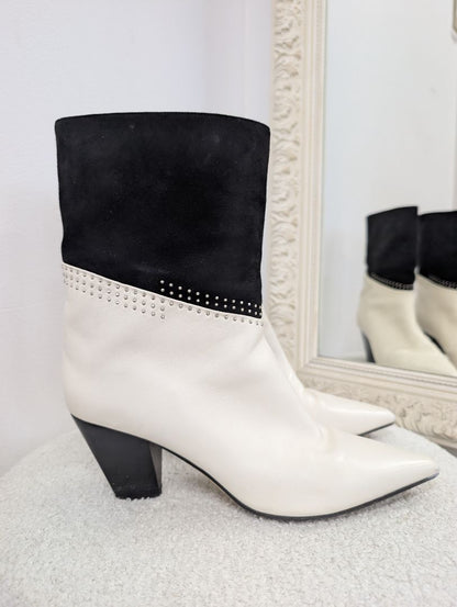 Jimmy Choo Bear Ankle Boots. Size 39.