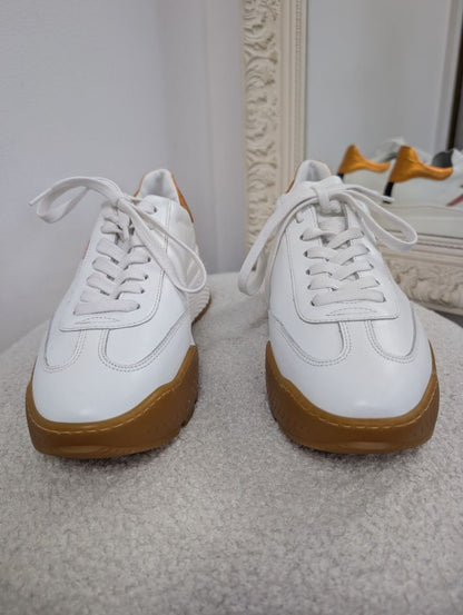 Department of Finery (DOF) Mila Sneakers. Size 38.