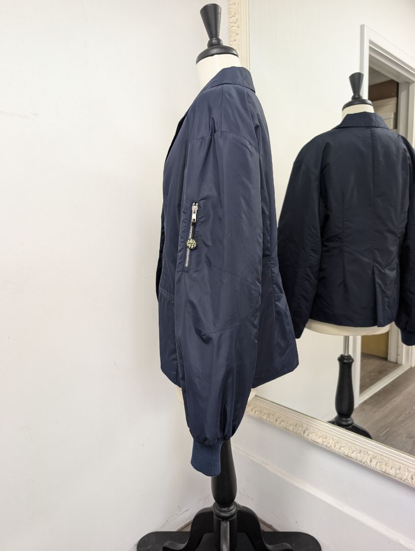 Baum Und Pferdgarten Navy Puffer Jacket. Size 10.
