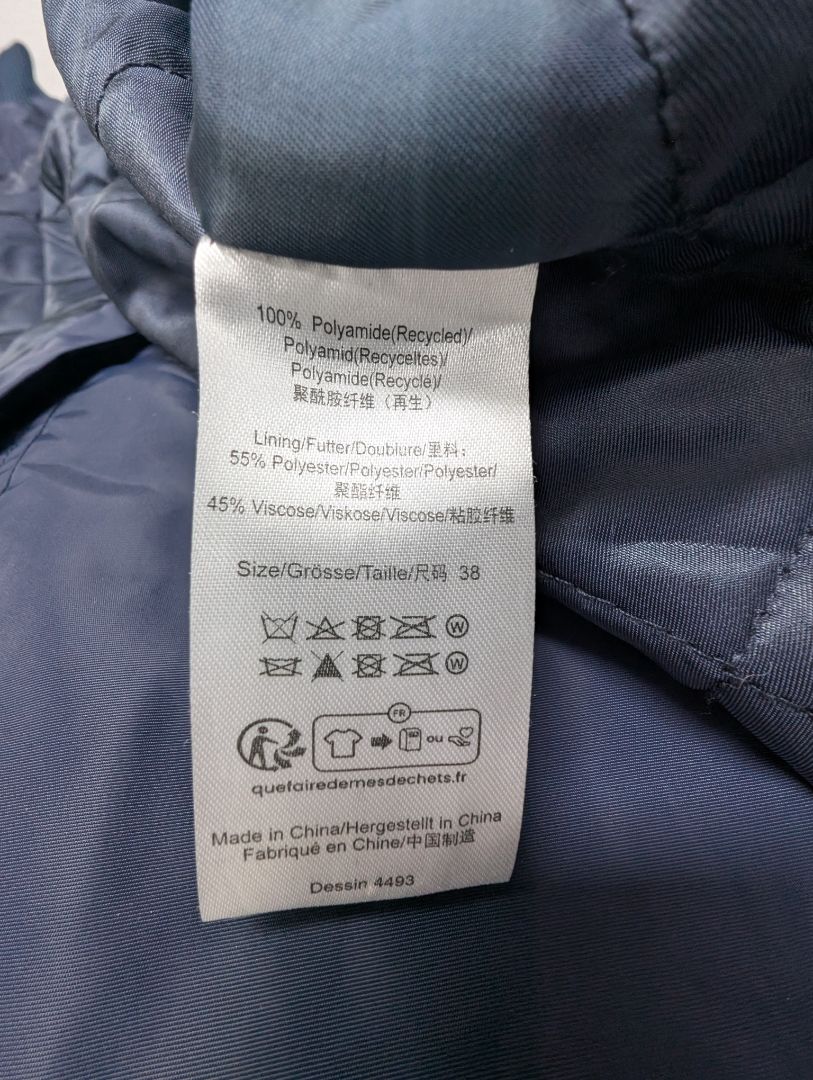 Baum Und Pferdgarten Navy Puffer Jacket. Size 10.