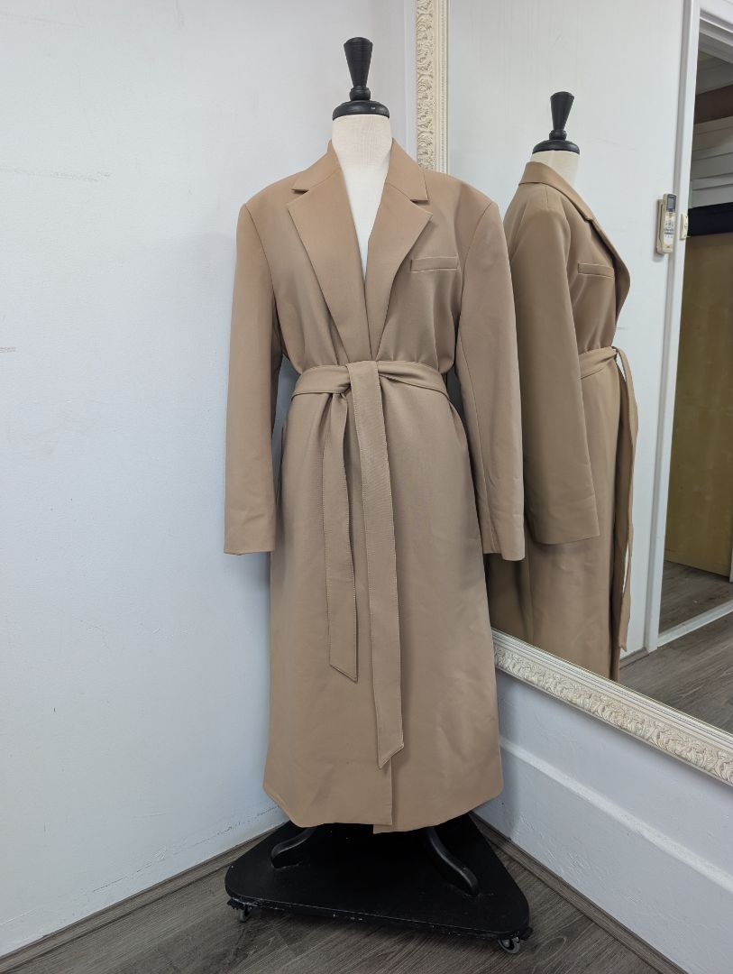 Camilla And Marc Sterling Tailored Coat. Size 12.