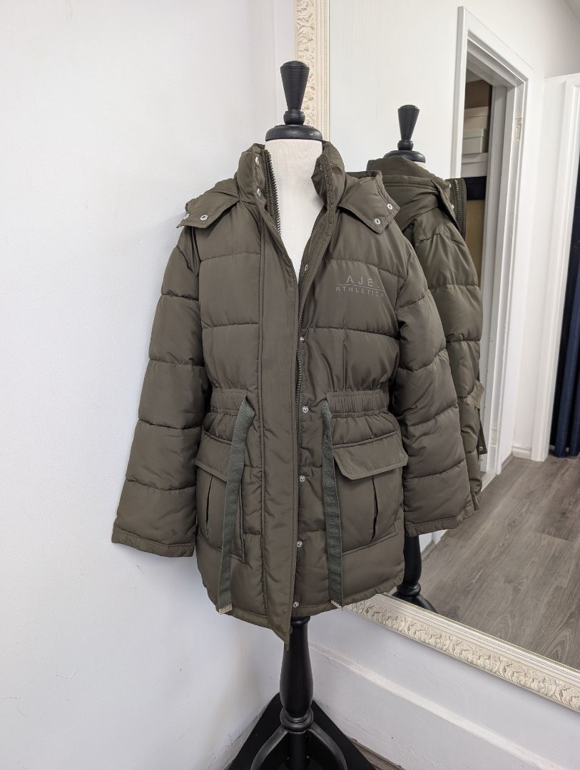 Aje Athletica Belted Puffer Jacket. Size 8.