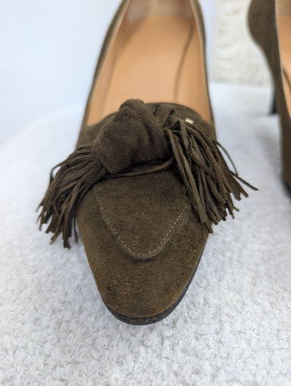 Hermes Suede Tassel Pumps. Size 39.