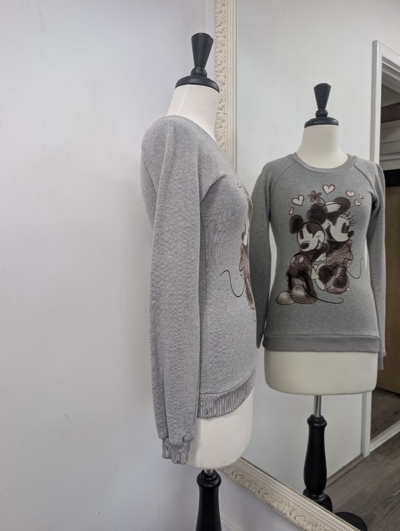 Dolce & Gabbana, Disney Grey Sweater. Size 6.