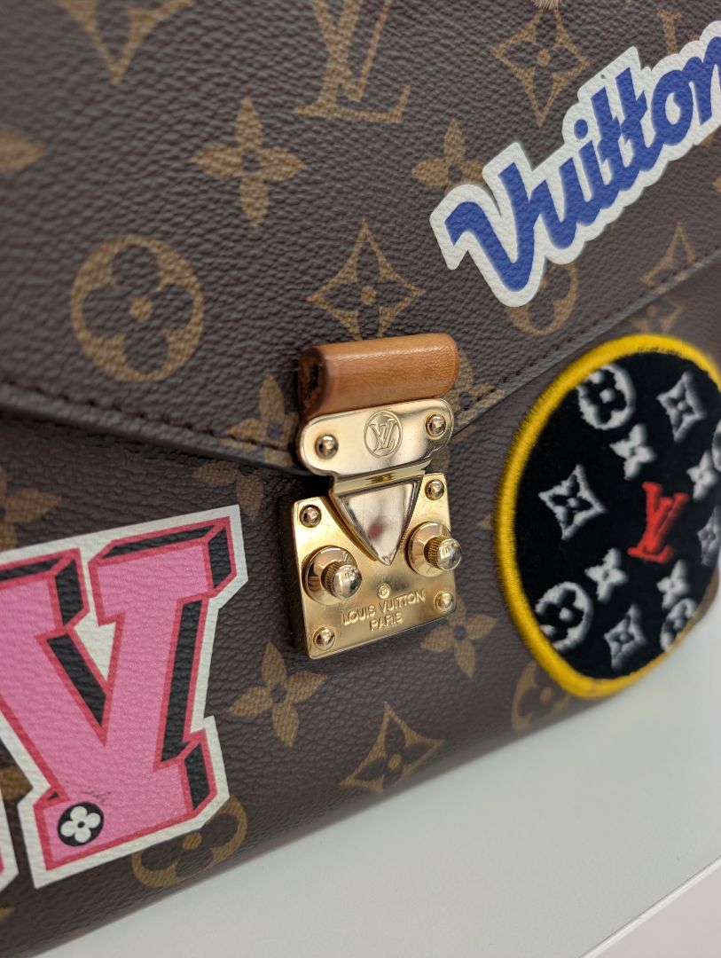 Louis Vuitton Metis Canvas Cross Body Bag