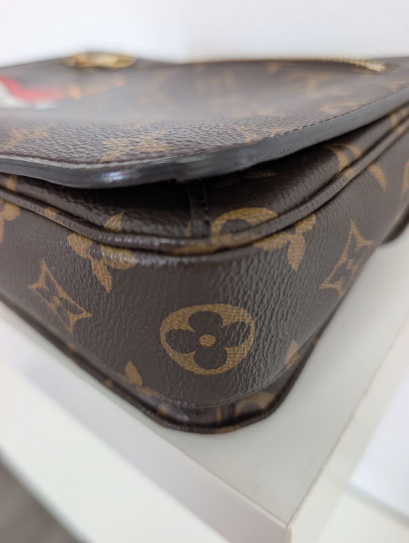 Louis Vuitton Metis Canvas Cross Body Bag