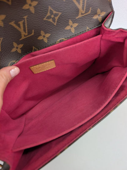 Louis Vuitton Metis Canvas Cross Body Bag