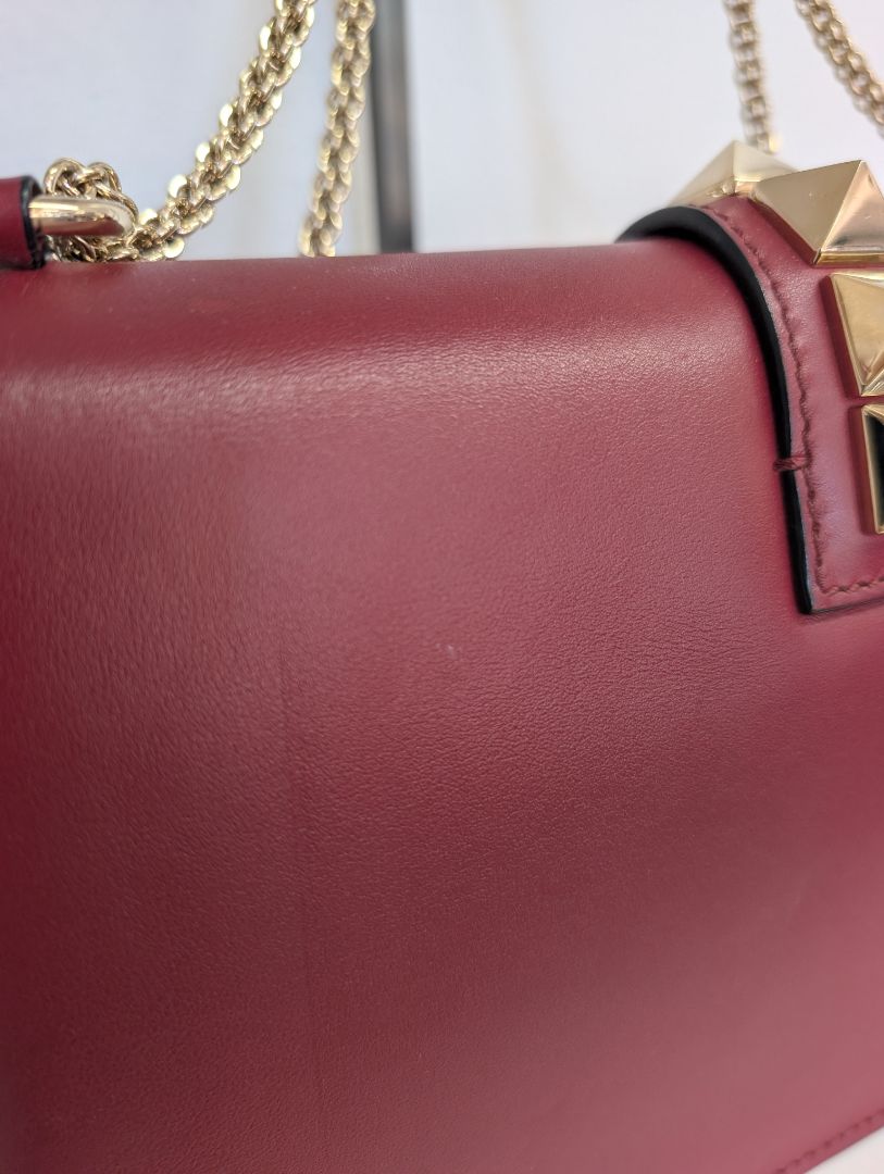 Valentino Garavani Medium Glam Lock Rockstud Bag