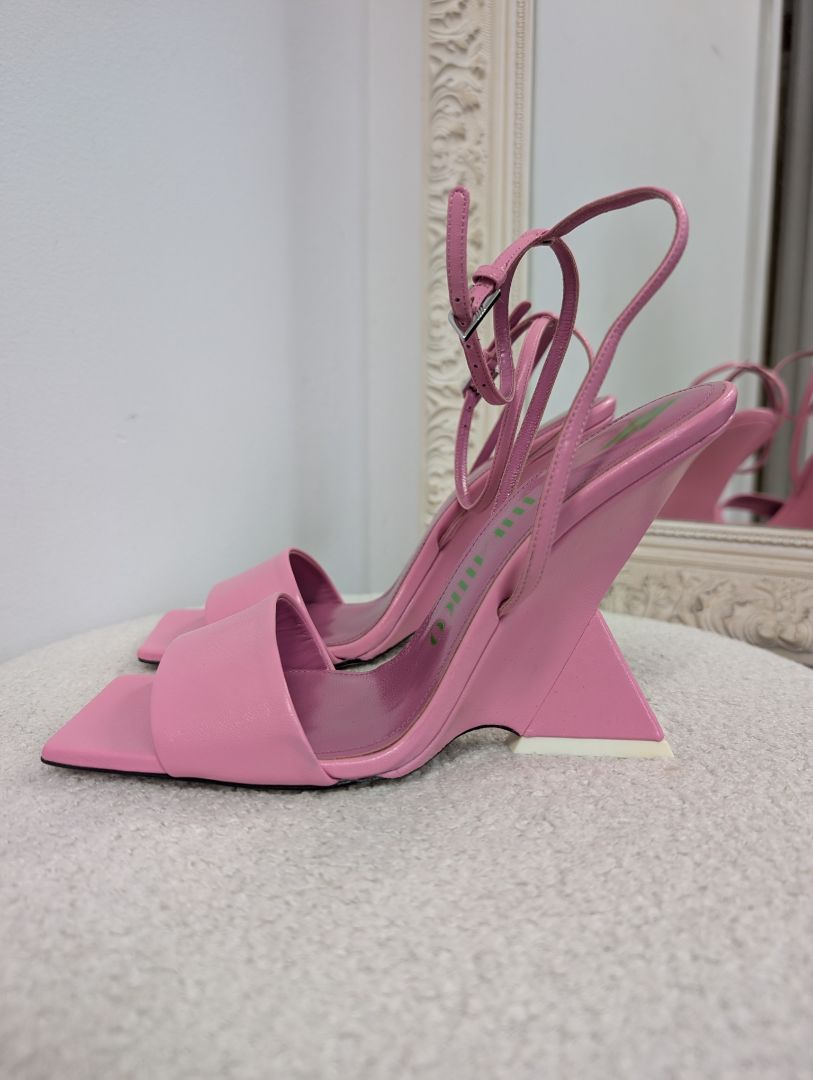 The Attico Cheope Sandal. Size 38.