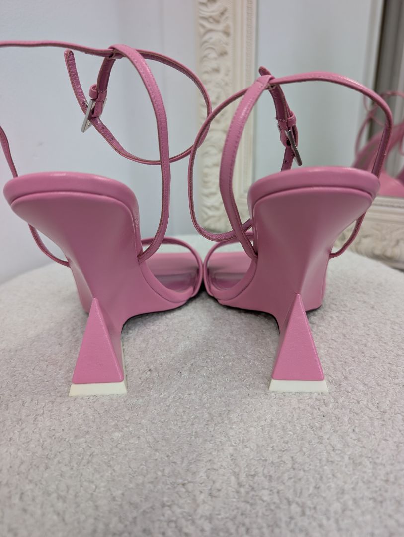 The Attico Cheope Sandal. Size 38.