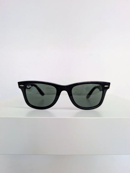 Ray Ban Black Wayfarer Classic Sunglasses