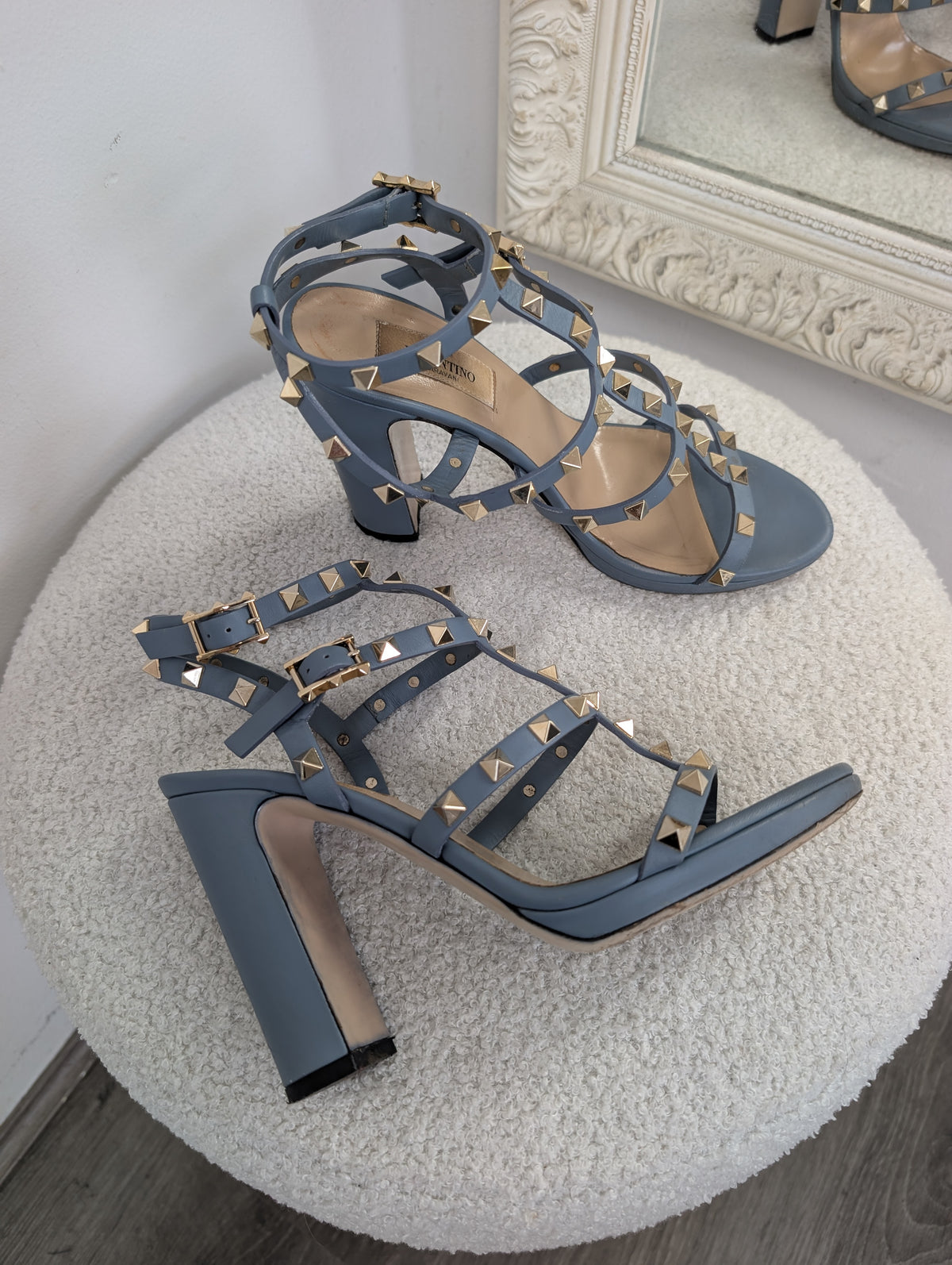 Valentino Garavani  Blue Cage Block Heels. Size 38.