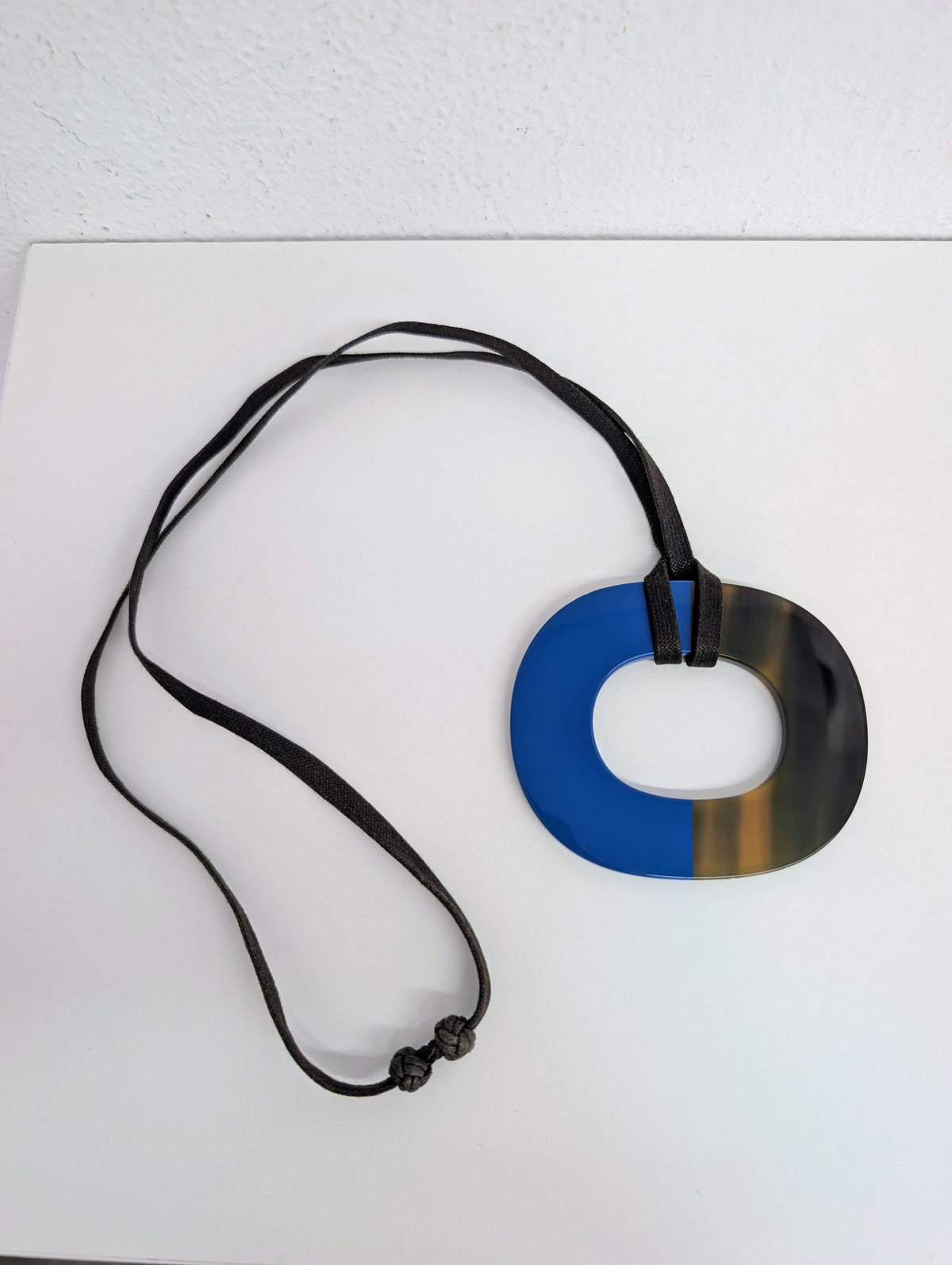 Hermès Isthme Pop Pendant Necklace