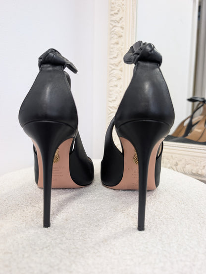 Aquazzura Deneuve Bow Tie Pumps. Size 39.