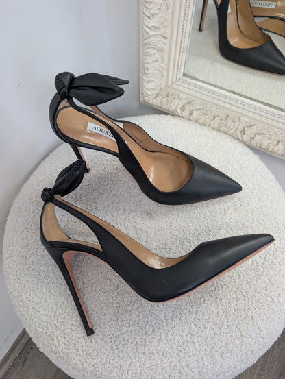 Aquazzura Deneuve Bow Tie Pumps. Size 39.