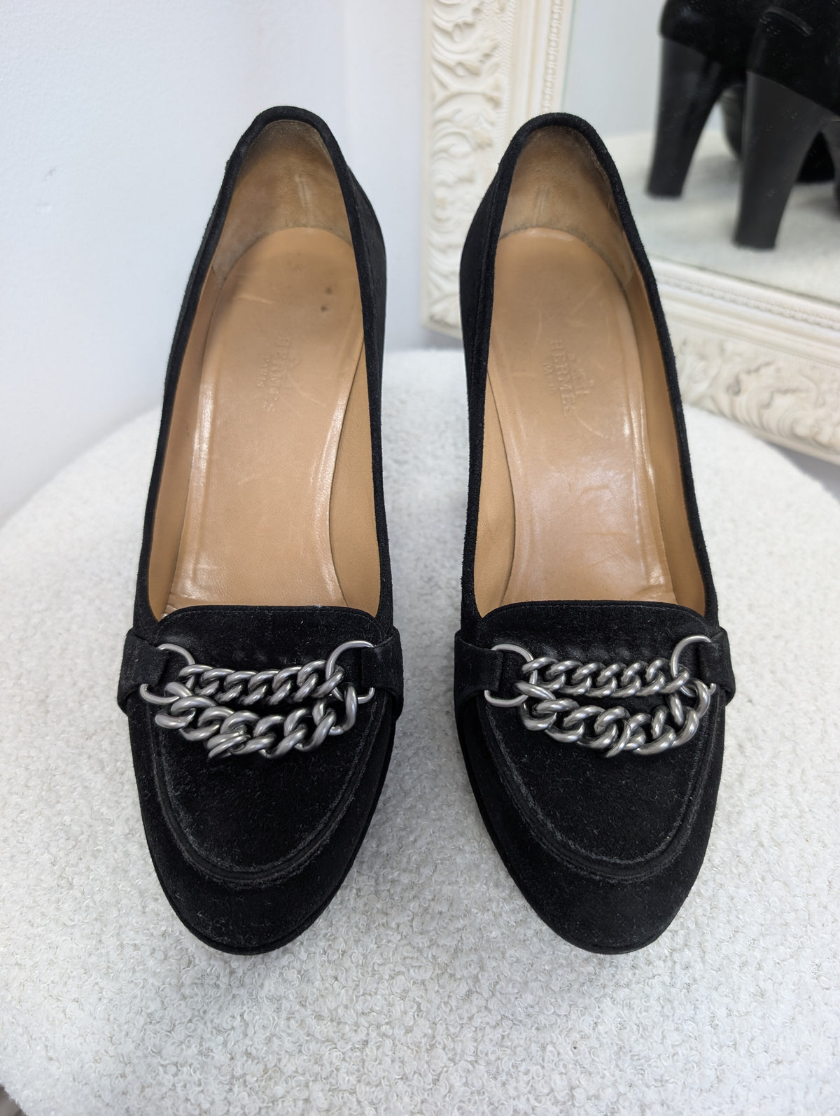 Hermes Chaine Chaussures Block Heel Pumps. Size 39.
